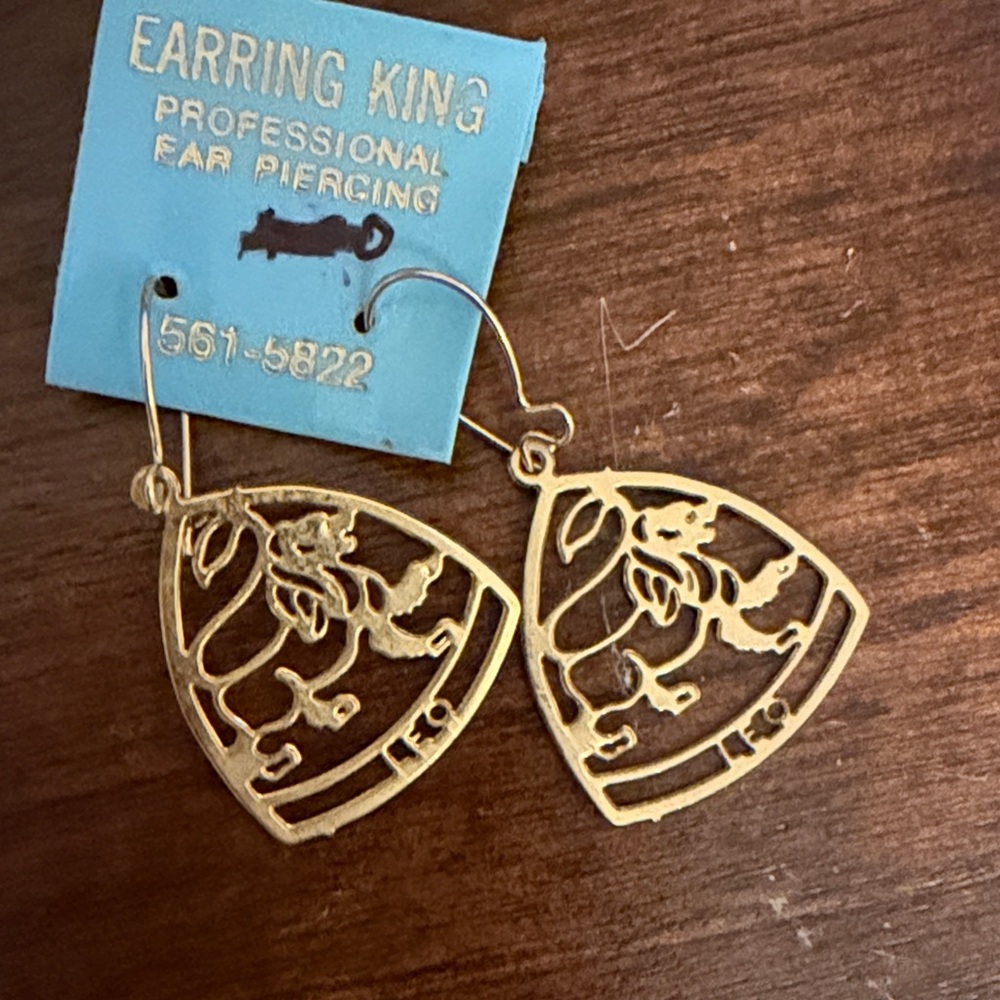 Vintage 1979's Gold Leo Lion Earrings